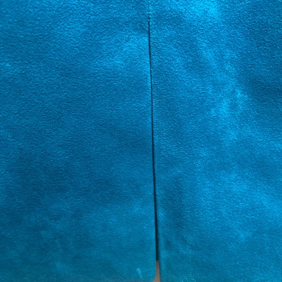 Vintage Adolph Schuman ultra suede skirt - Picture 4 of 7